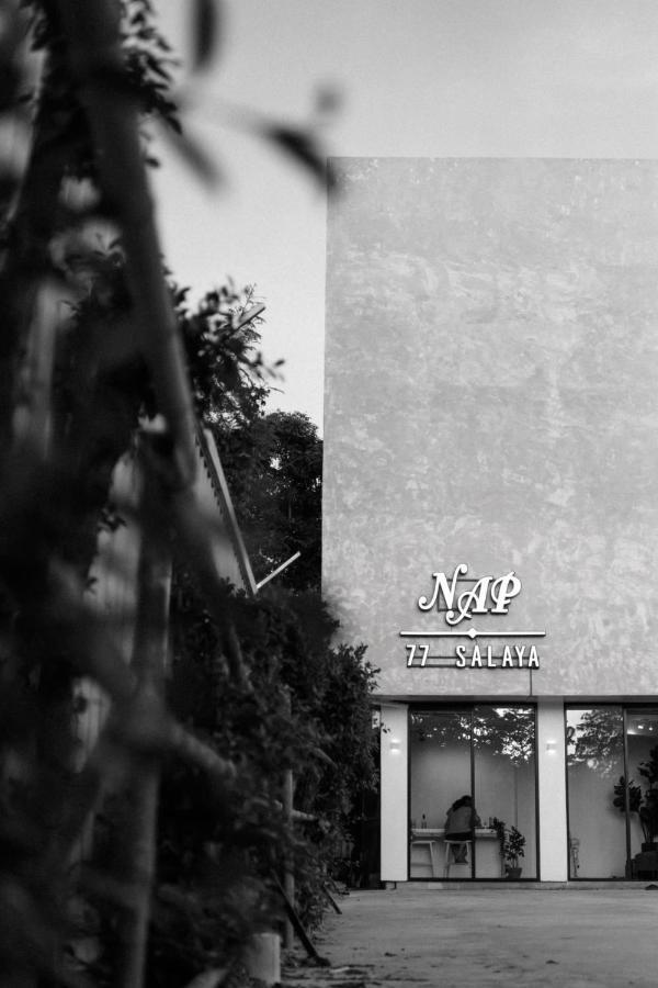 Hotel Nap77 Salaya Exteriér fotografie
